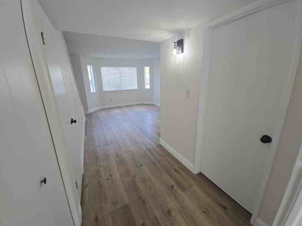 Companies that buy houses cash Santa Maria